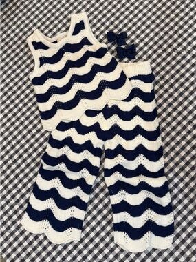 Btween Baby Navy & White Wave Knit Matching Set w/coordinating hair bows.